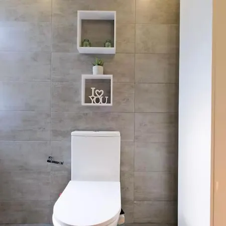 Flat Moderno 8 Mnt Aeroporto * Лиссабон