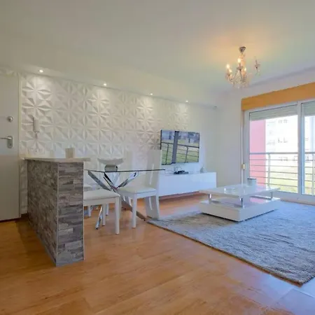 Apartment Flat Moderno 8 Mnt Aeroporto *