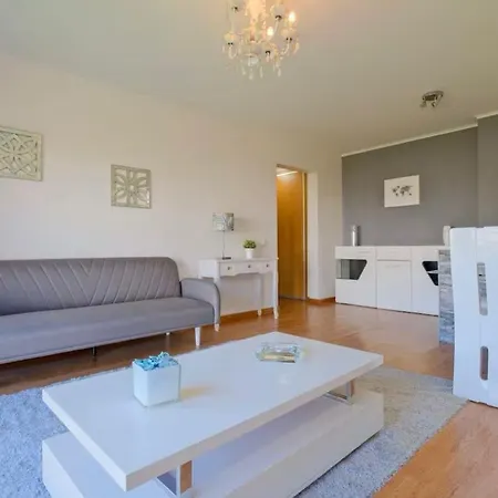 Lägenhet Flat Moderno 8 Mnt Aeroporto