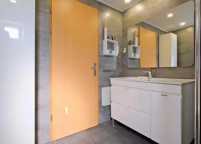 Flat Moderno 8 Mnt Aeroporto Daire *